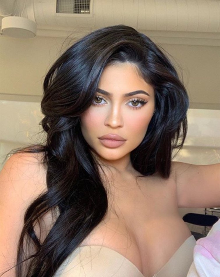 Kylie’den kızına 93 bin liralık okul çantası!