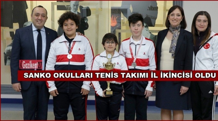 SANKO Okulları Yıldız Erkek Tenis Takımı il ikincisi