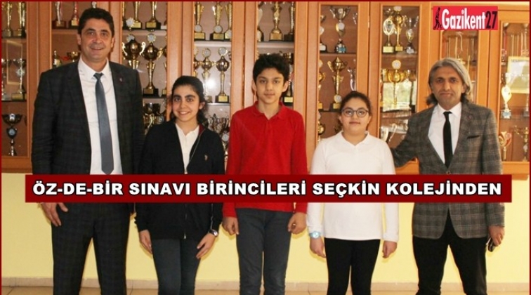 Seçkin Koleji 3 Türkiye birincisini çıkardı
