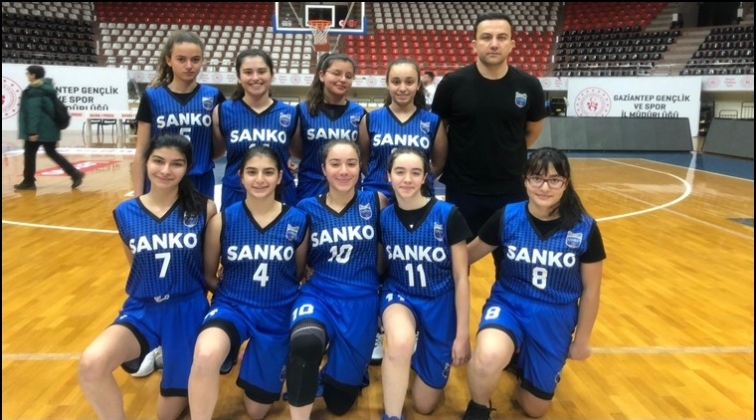 SANKO Spor U16 Kız Takımı il birincisi