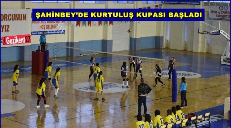 25 Aralık voleybol turnuvası