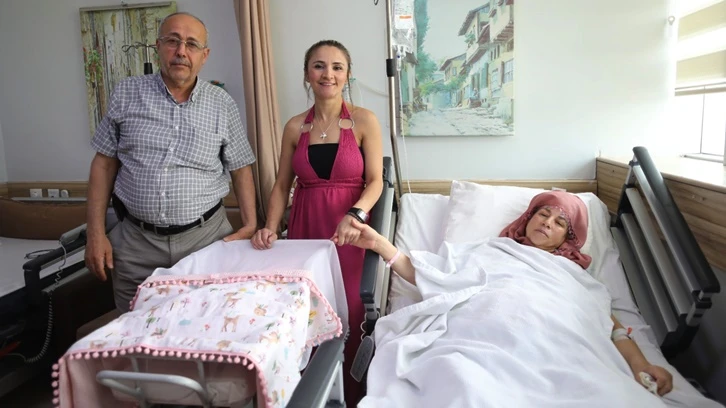 30 yıllık bebek özlemi ANKA’da son buldu