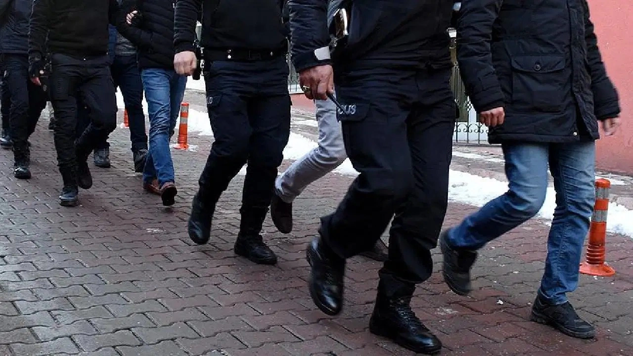 7 ilde 'askeri ve siyasal casusluk' operasyonu: Çok sayıda gözaltı var!