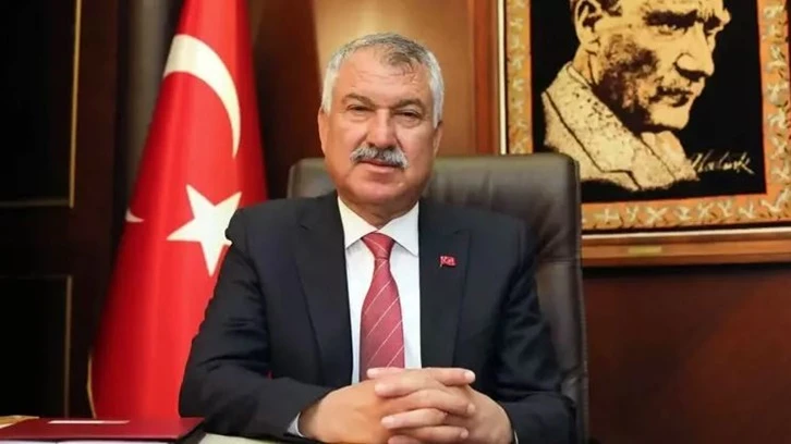 Adana Büyükşehir Belediye Başkanı Zeydan Karalar gözaltına alındı!