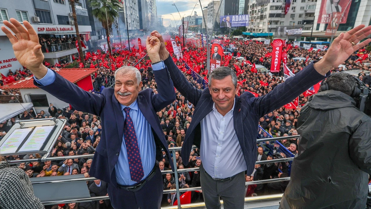 Adana'da Zeydan Karalar buluşması mitinge d&ouml;n&uuml;şt&uuml;...