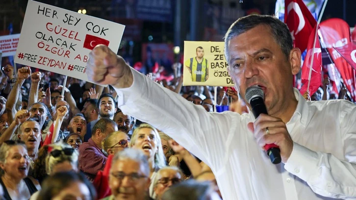 Adana'da Zeydan Karalar için tarihi miting...