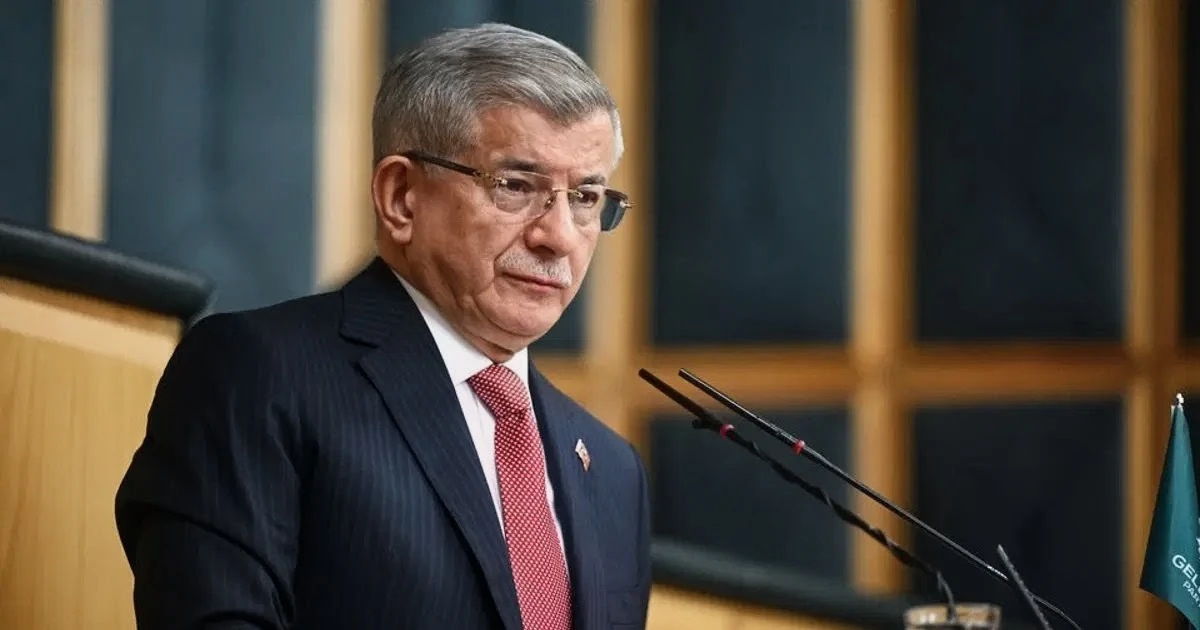 Ahmet Davutoğlu hakkında soruşturma başlatıldı