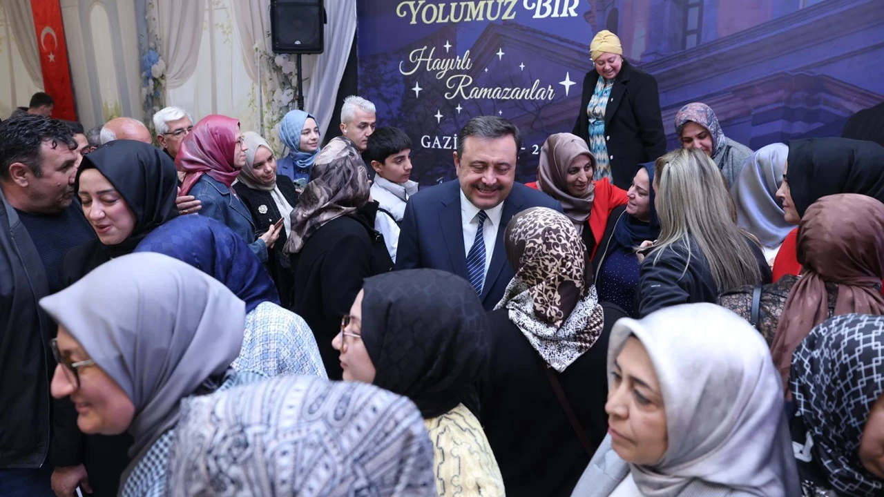 Ak Parti Gaziantep&rsquo;te STK&rsquo;larla iftar buluşması