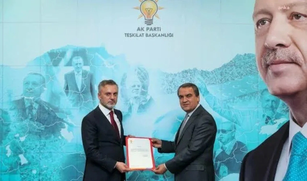 AKP Kadirli &#x130;l&#xE7;e Ba&#x15F;kan&#x131; g&#xF6;revinden istifa etti
