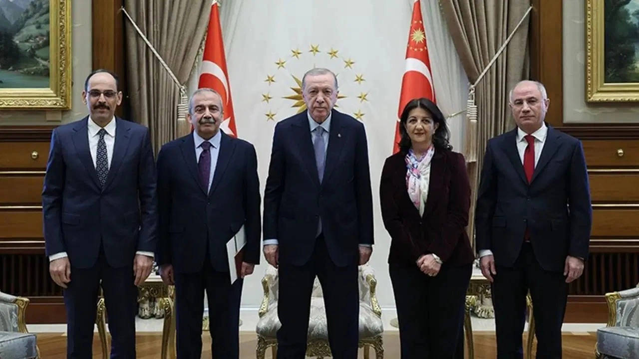 AKP'li Çelik açıkladı: Erdoğan haftaya DEM Parti heyetini kabul edecek