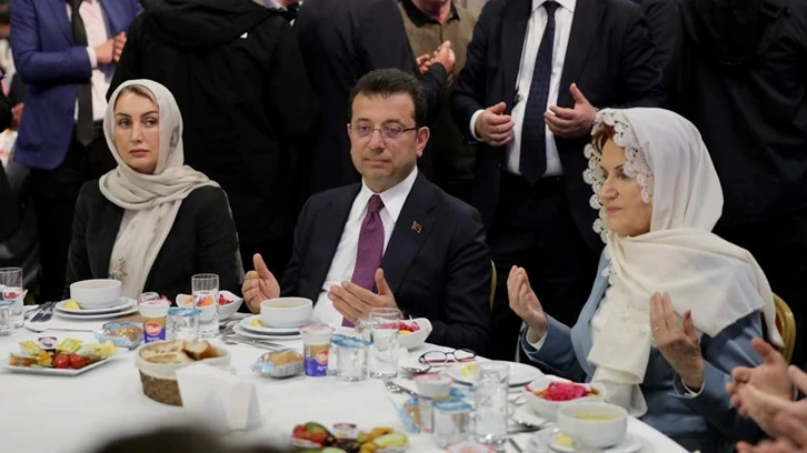 Akşener ve İmamoğlu muhtarlarla iftar yaptı