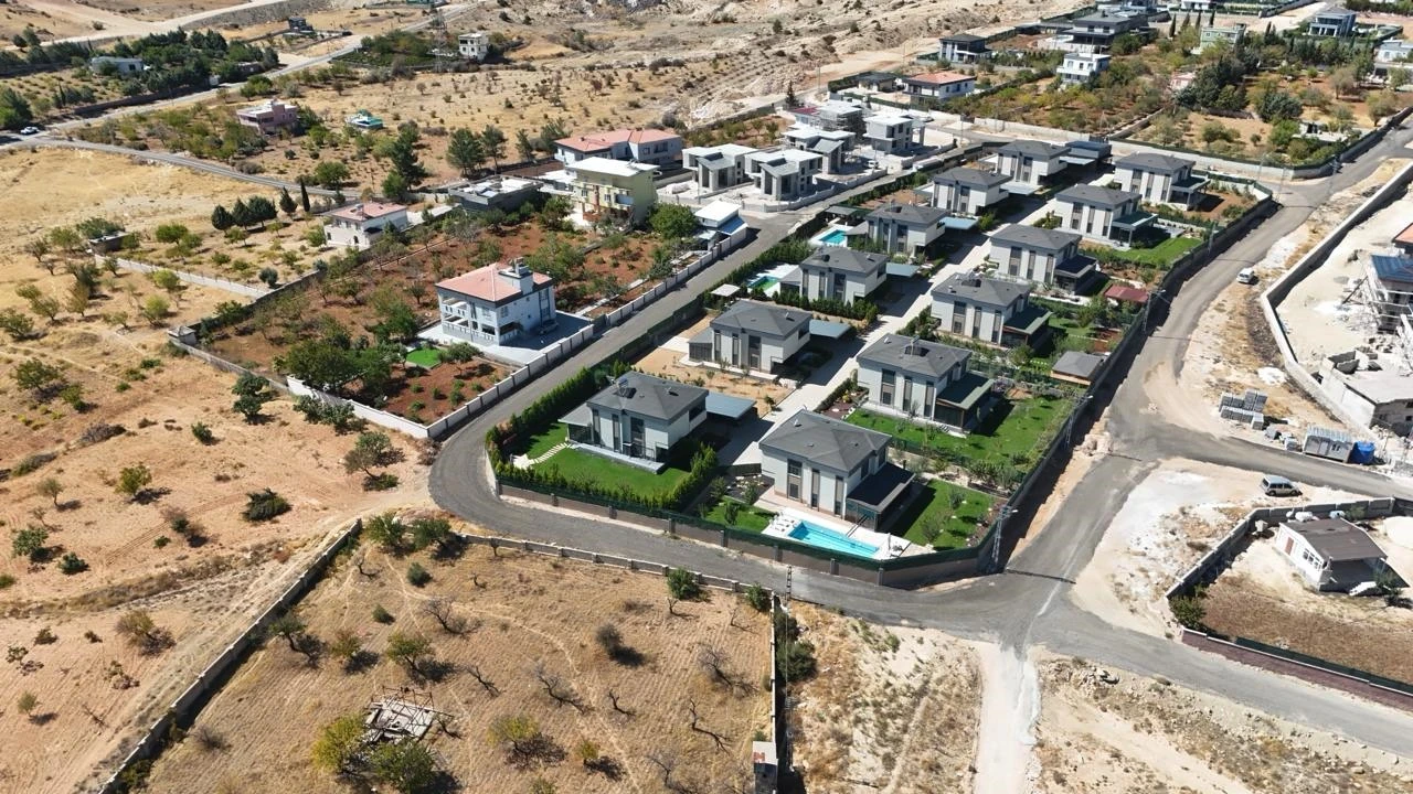 Aktoprak ve Nesimi'de yol çalışmaları tamamlandı