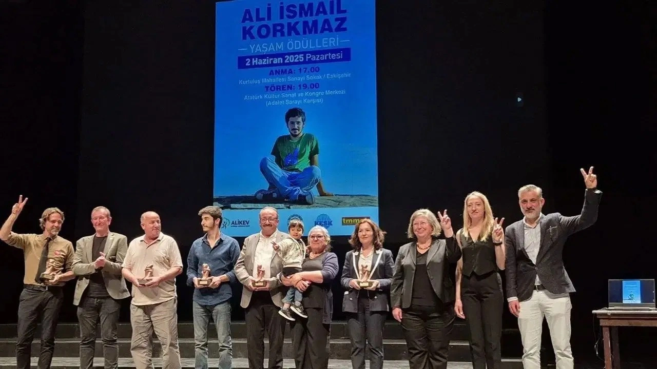 Ali İsmail Korkmaz Yaşam Ödülleri sahiplerini buldu: 'Gençlik ayağa kalkarsa bu düzen yıkılır!&