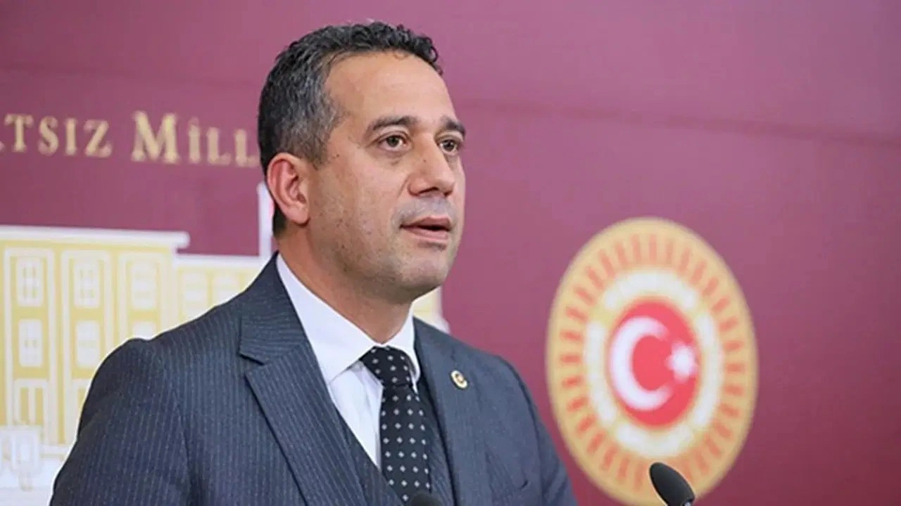 Ali Mahir Başarır'dan 'İzmir' açıklaması: Darbeciler iş başında!