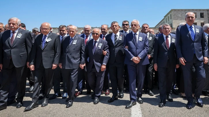 Altan Öymen'in cenazesinde 'Kılıçdaroğlu' detayı