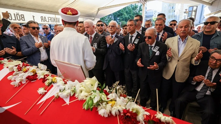 Altan Öymen son yolculuğuna uğurlandı
