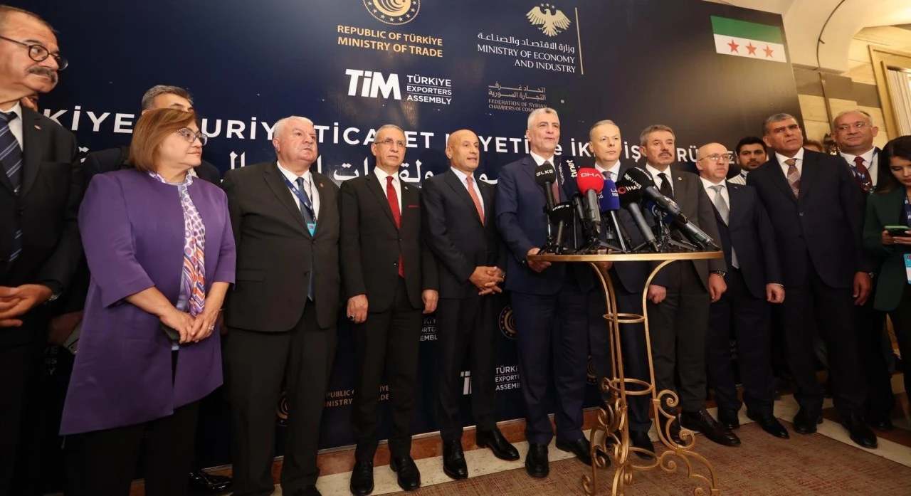 Altunkaya: Suriye&rsquo;ye yatırımın ve ihracatın &ouml;n&uuml;ndeki engeller kaldırılıyor