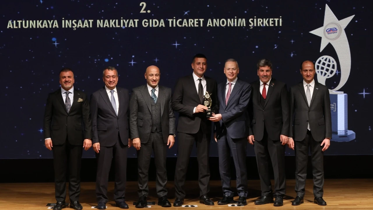 Altunkaya&rsquo;ya GAİB&rsquo;ten anlamlı &ouml;d&uuml;l