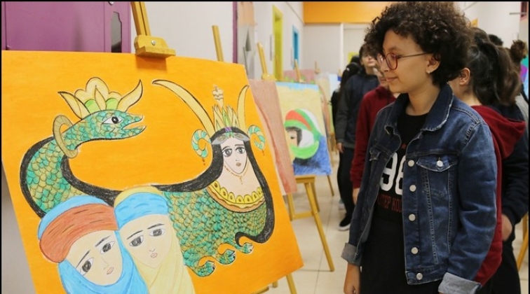 Anadolu Kadınları resim sergisi ilgi görüyor