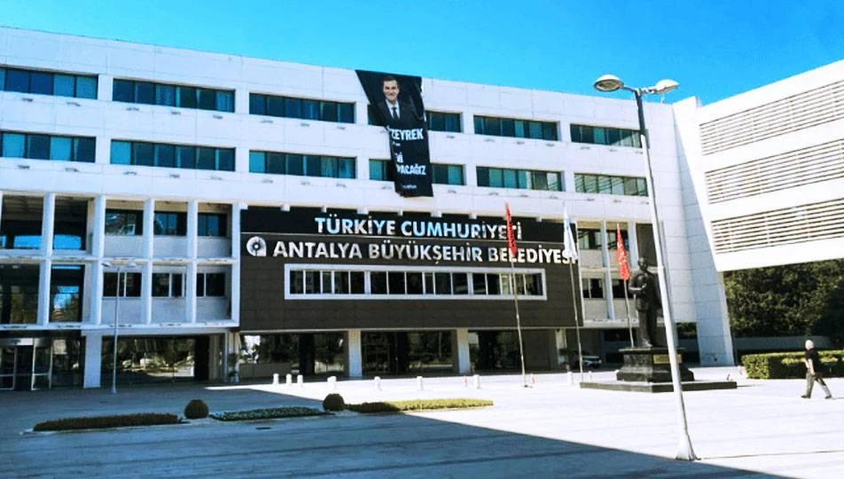 Antalya Büyükşehir Belediyesi'ne yeni operasyon: 20 gözaltı kararı!
