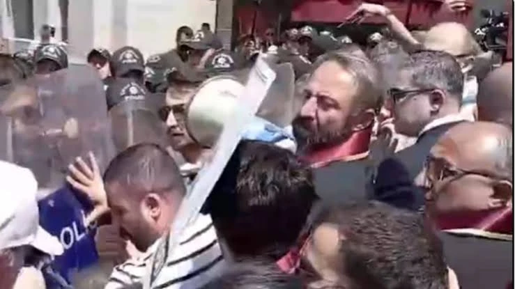 Avukatlar, Mehmet Pehlivan'ın tutuklanmasını protesto etti!