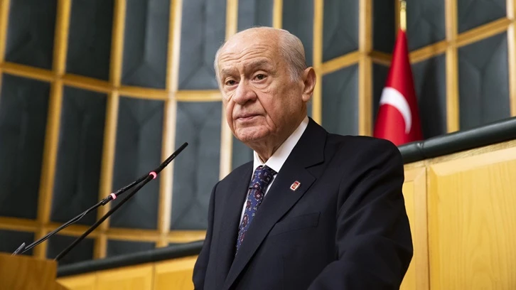 Bahçeli: Özgür Özel sokakta bile yürüyemeyecek!