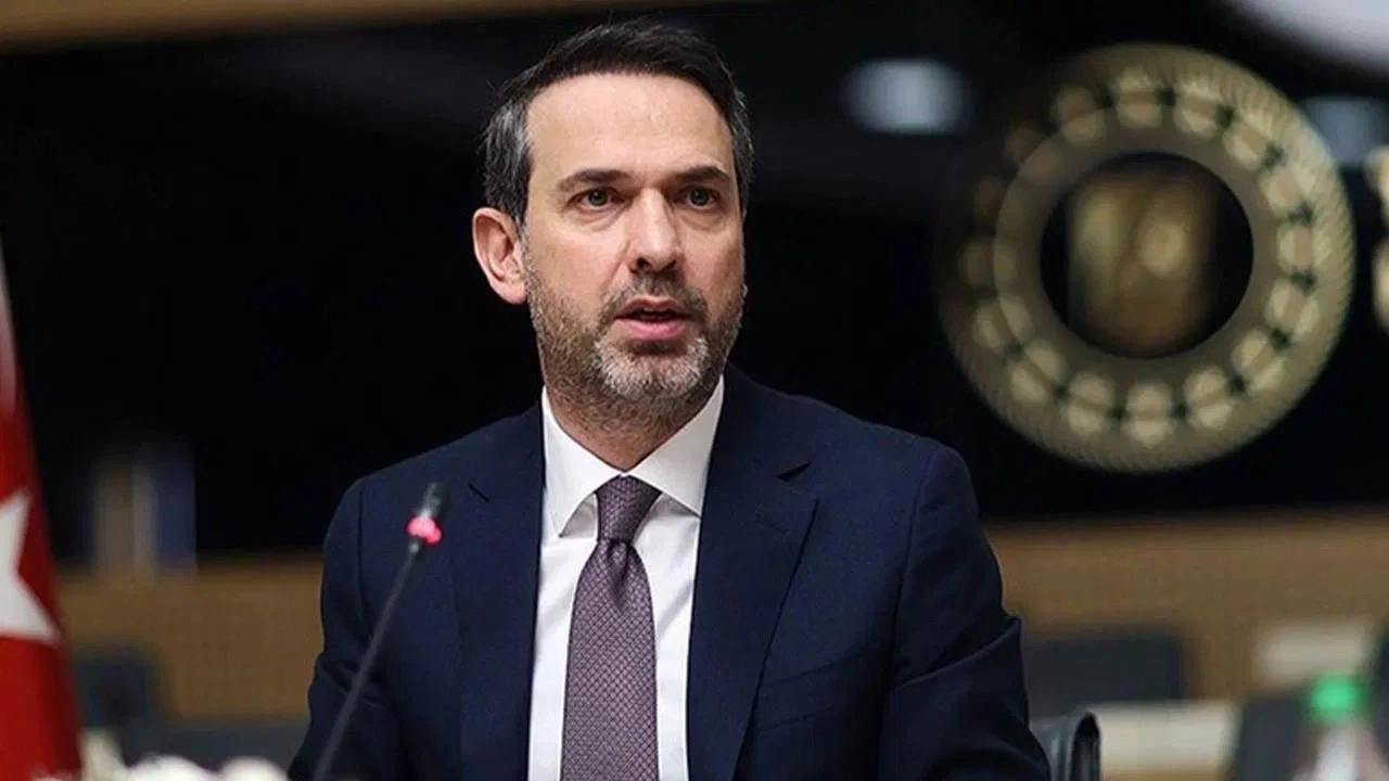 Bakan Bayraktar'dan doğalgaza zam sinyali: 'Bir bakmamız lazım...'