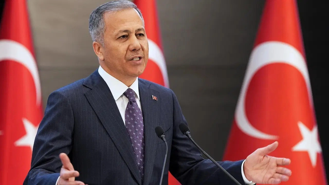 Bakan Yerlikaya duyurdu! İstanbul'da dev uyuşturucu operasyonu: Tam 2 milyon 535 bin 680 adet..