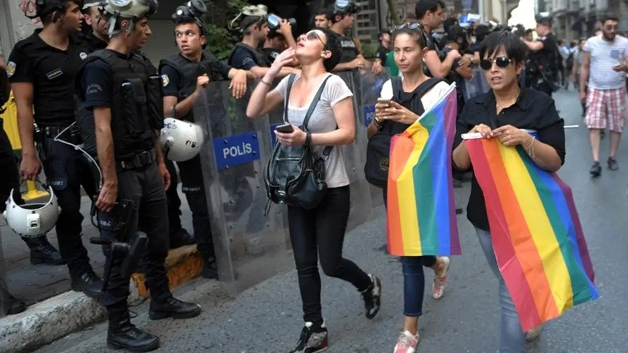 Baro'dan İstanbul Pride Yürüyüşü’nün yasaklanmasına iptal davası...