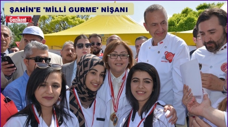 Başkan Fatma Şahin&rsquo;e milli gurme nişanı
