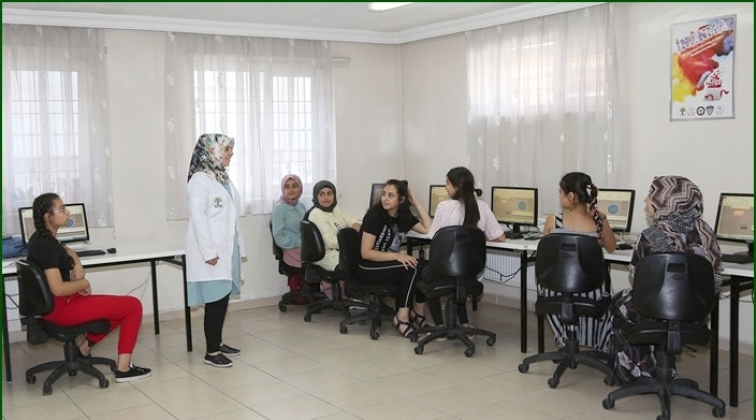 Bilgisayar kursu yoğun ilgi g&ouml;rd&uuml;