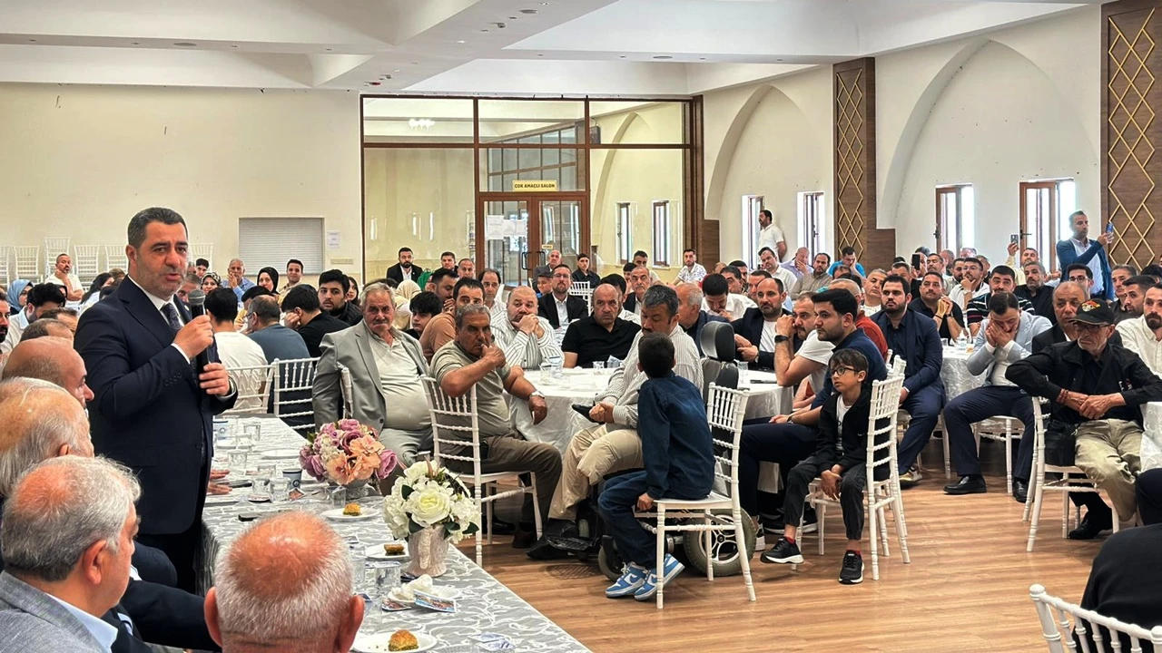 Bozgeyik Ailesi&rsquo;nden geleneksel bayramlaşma t&ouml;reni