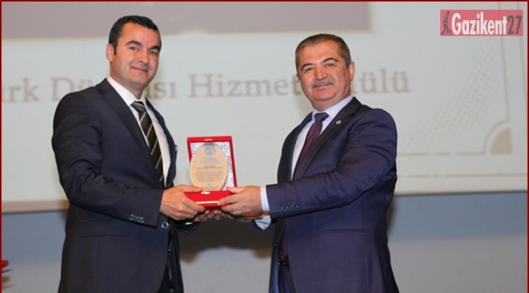 Büyükşehir’e ‘Türk Dünyası Hizmet’ ödülü
