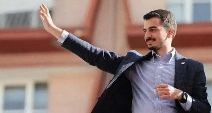 &Ccedil;ankaya Belediye Başkanı H&uuml;seyin Can G&uuml;ner g&ouml;revden uzaklaştırıldı
