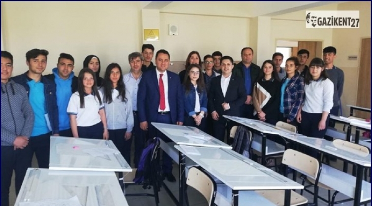 &Ccedil;elikt&uuml;rk: Başarının yolu işinizi sevmekten ge&ccedil;iyor