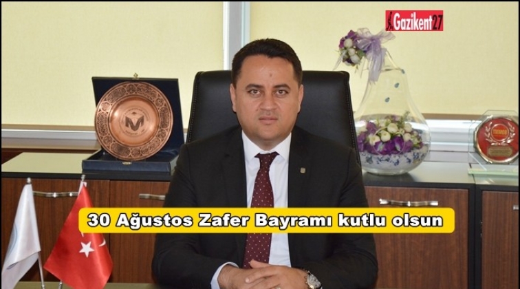 &Ccedil;elikt&uuml;rk&rsquo;ten 30 Ağustos kutlaması