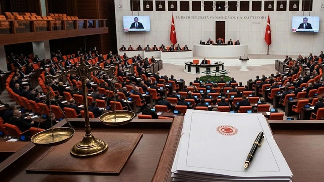 &Ccedil;er&ccedil;eve yasa TBMM'de kabul edilerek kanunlaştı!