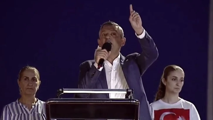 Özgür Özel'den Erdoğan'a: Ben pişman değilim ama sen bin pişmansın!