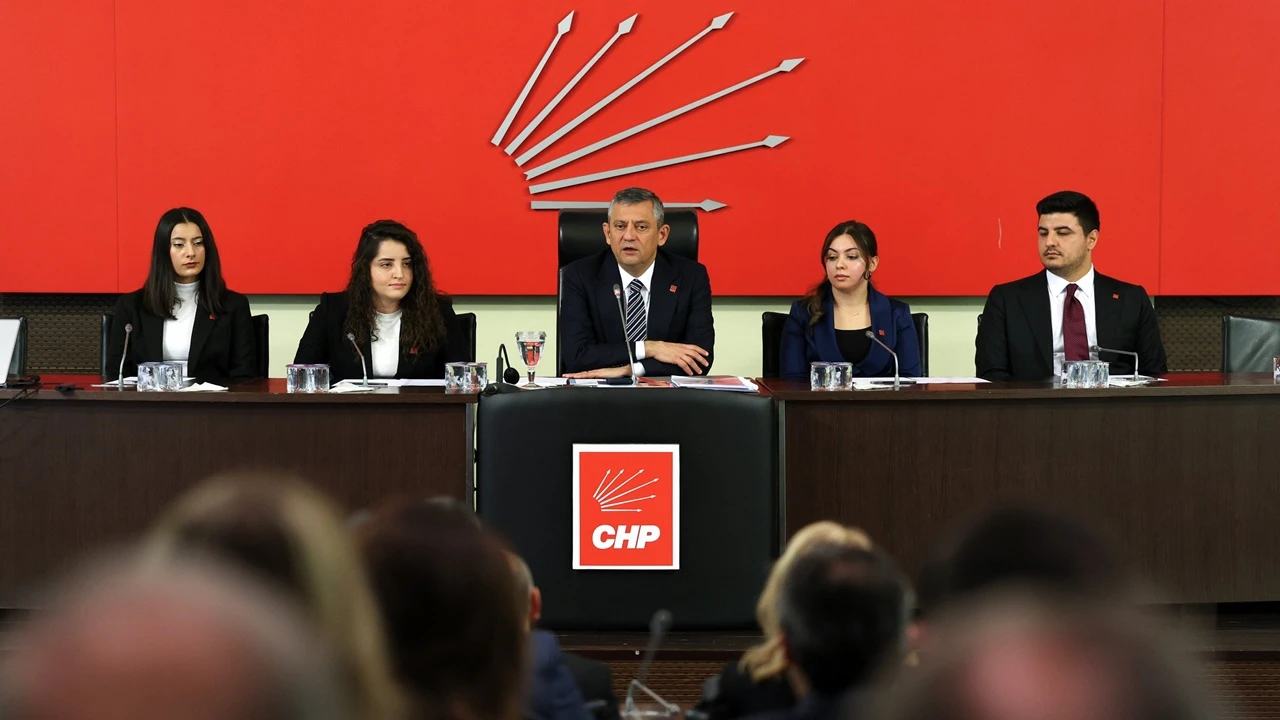 CHP'de 7 yeni isim MYK'da, A Takımı belli oldu...