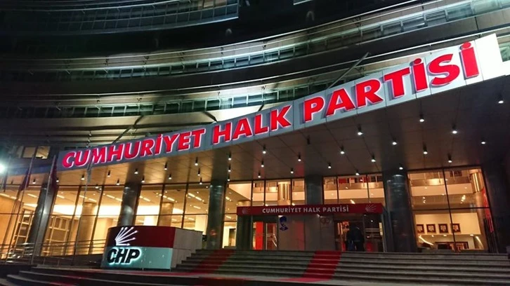 CHP'de aday açıklamaları ertelendi!