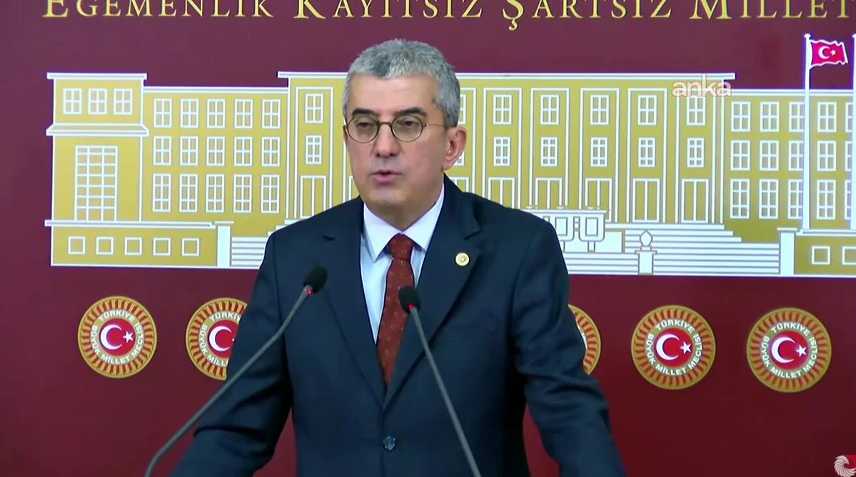 CHP'li G&ouml;khan G&uuml;naydın'dan S&ouml;zc&uuml;'ye: A Haber gibisiniz!