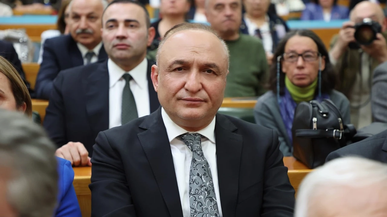 CHP’li Meriç, hekimlerin sigorta gasbını TBMM gündemine taşıdı