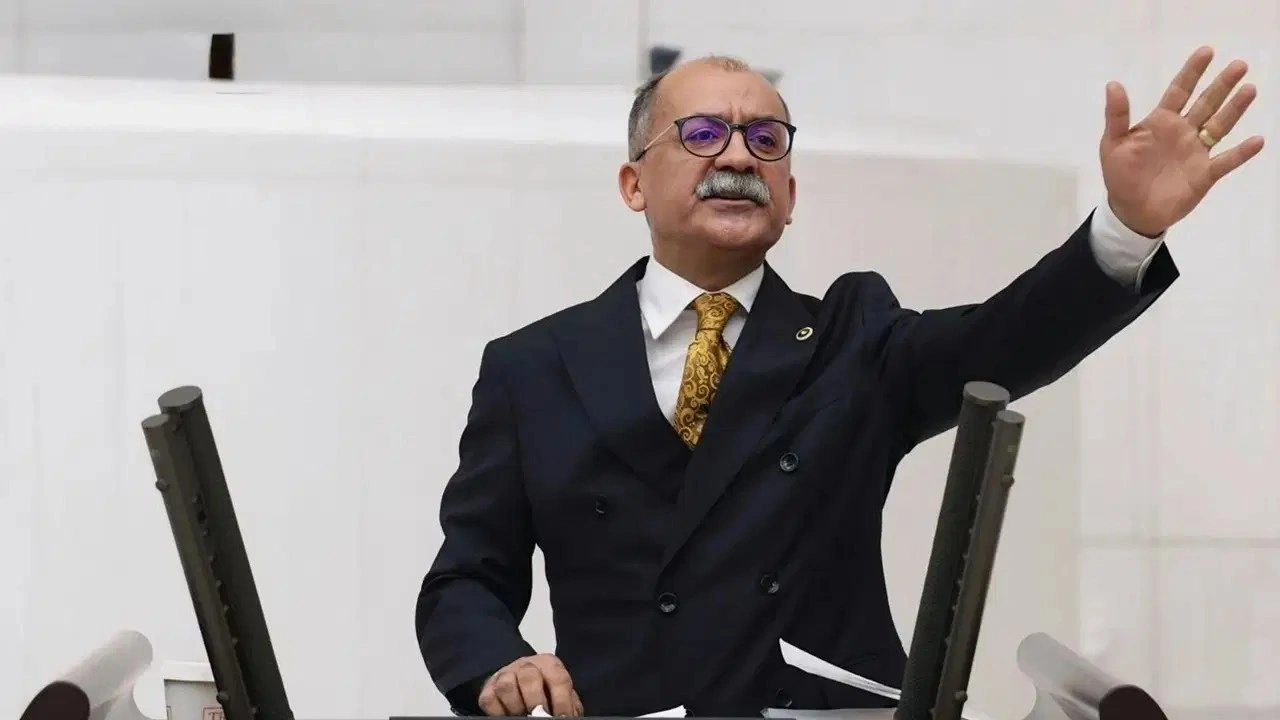 CHP'li vekil İbrahim Arslan'dan İmamoğlu'na destek!