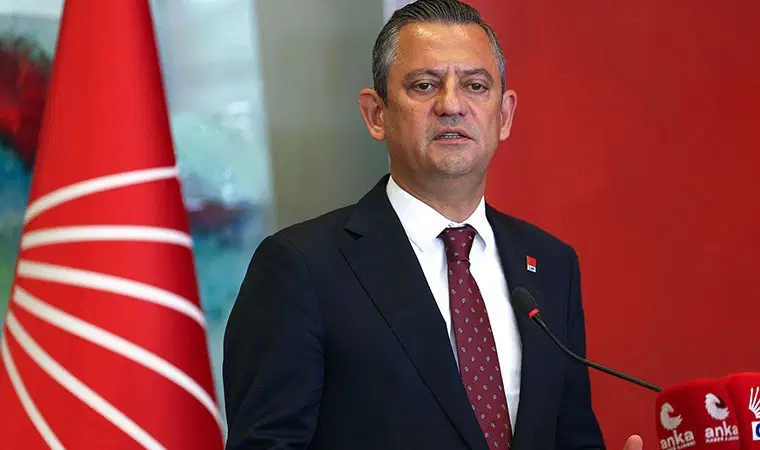 CHP lideri Özel: ‘CHP’yi kayyuma bırakmayız’
