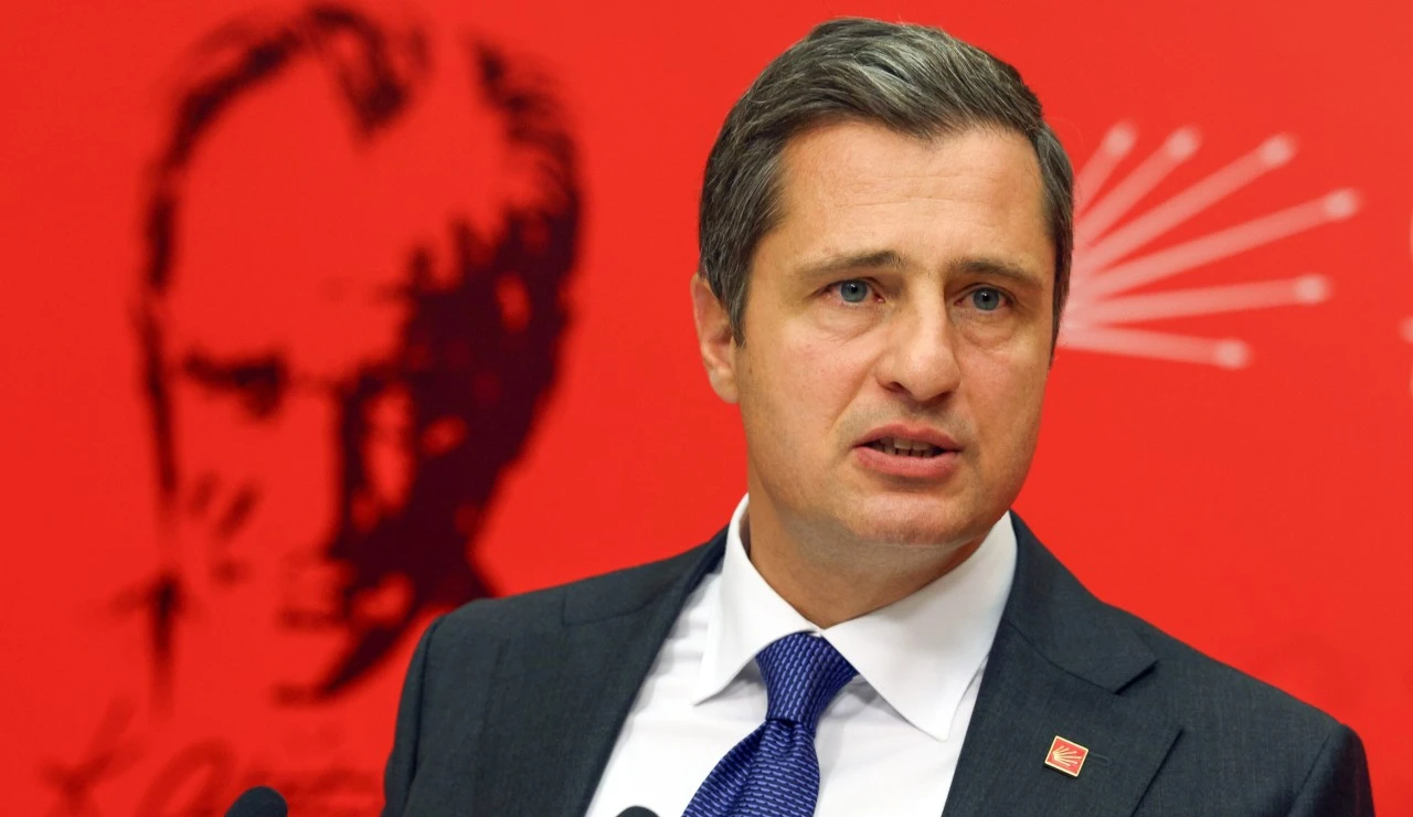 CHP Sözcüsü Deniz Yücel: Karşımızda CHP'liler değil, iktidarın aparatları var!