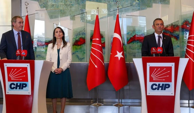 DEM Parti Eş Genel Başkanları, yarın Özgür Özel'i çalışma ofisinde ziyaret edecek