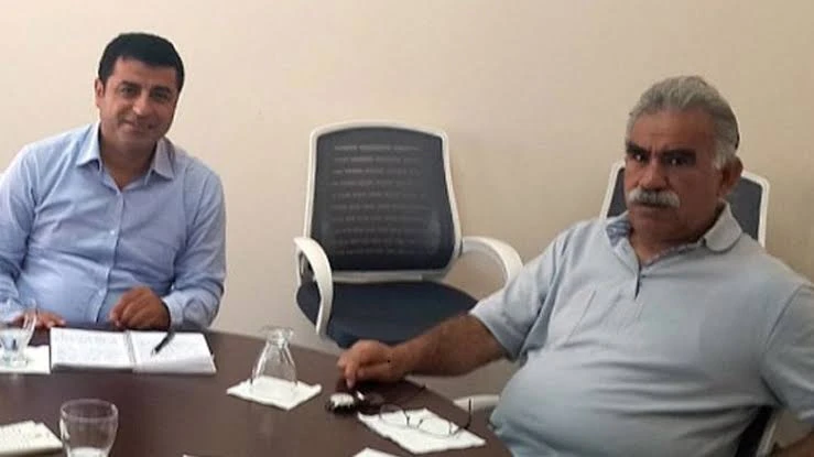 Altaylı’dan bomba iddia! DEM ve PKK, AKP kontrolündeki devlete güvenmiyor,Öcalan partiyi ve örgütü ikna etmeye çalışıyor. 