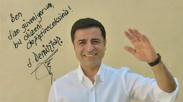 Demirtaş gençlere seslendi: 'Bu hayat böyle çekilmez' diyorsan...