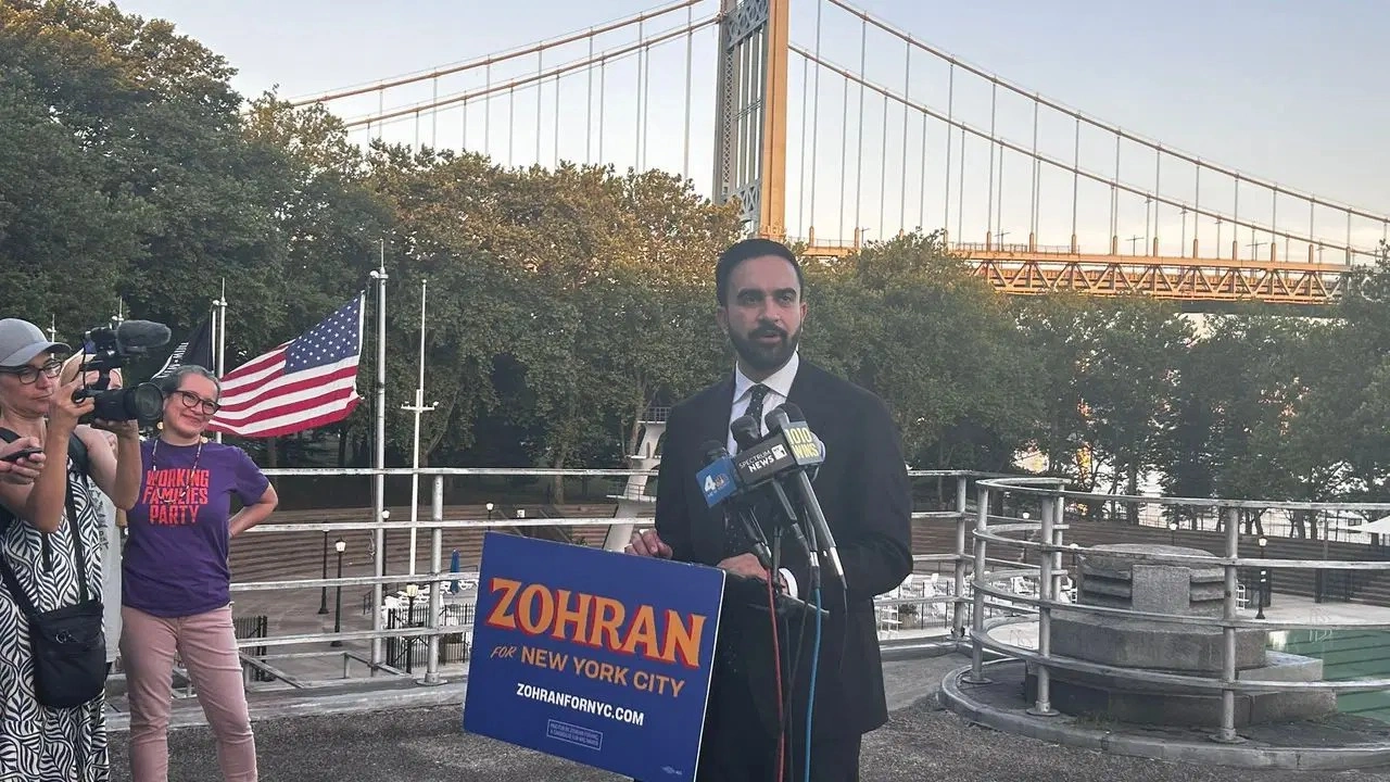 Demokrat Parti’nin sol kanadı New York’ta kazandı
