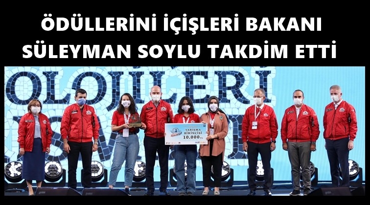 Dereceye giren takımlar ödüllendirildi...